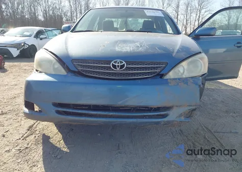 2003 Toyota Camry Le from USA, damaged, VIN 4T1BE32K93U654143